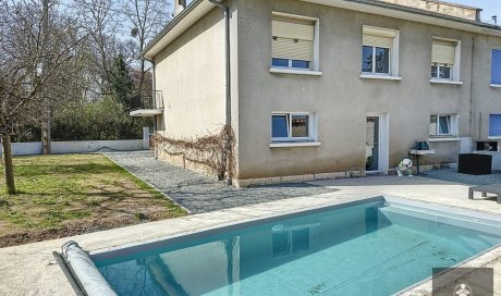 Vente d'une maison avec piscine à Saint Léger sur Roanne